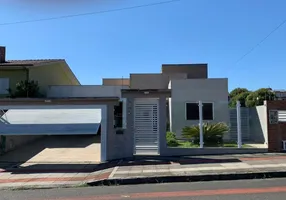 Foto 1 de Casa com 3 Quartos à venda, 228m² em Jardim Maristela, Criciúma