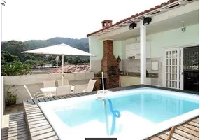 Foto 1 de Casa de Condomínio com 3 Quartos à venda, 260m² em Freguesia- Jacarepaguá, Rio de Janeiro