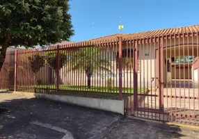 Foto 1 de Casa com 4 Quartos à venda, 229m² em Igapo, Londrina