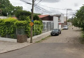 Foto 1 de Casa com 4 Quartos à venda, 219m² em Teresópolis, Porto Alegre
