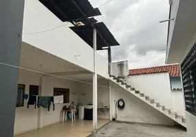Foto 1 de Casa com 4 Quartos à venda, 160m² em Novo Eldorado, Contagem