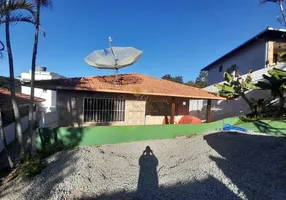 Foto 1 de Casa de Condomínio com 3 Quartos à venda, 112m² em Fazendinha, Teresópolis