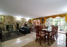 Foto 1 de Casa com 4 Quartos à venda, 340m² em Jardim Petrópolis, São Paulo