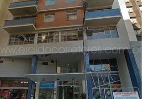 Ponto Comercial na Praça Quinze de Novembro, s/n, Centro Histórico em Porto  Alegre, por R$ 249.000 - Viva Real