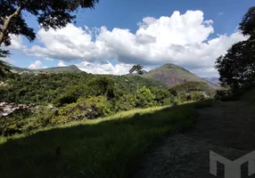 Foto 1 de Imóvel Comercial com 5 Quartos à venda, 68422m² em Nogueira, Petrópolis