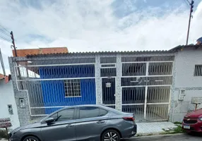 Foto 1 de Casa com 3 Quartos para alugar, 128m² em Nova Cidade, Manaus