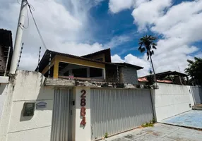 Foto 1 de Casa com 3 Quartos para alugar, 250m² em Capim Macio, Natal