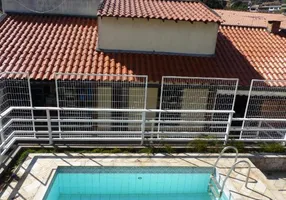 Foto 1 de Sobrado com 4 Quartos à venda, 437m² em São Francisco, Niterói