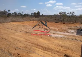 Foto 1 de Lote/Terreno à venda, 600m² em Guinda, Diamantina