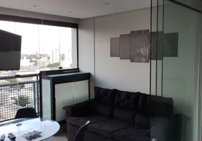 Foto 1 de Apartamento com 1 Quarto para alugar, 33m² em Bom Retiro, São Paulo