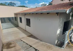 Foto 1 de Casa com 3 Quartos à venda, 142m² em Hedy, Londrina