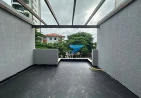 Foto 1 de Sobrado com 3 Quartos à venda, 160m² em Jardim Astúrias, Guarujá