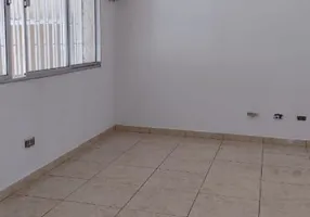 Foto 1 de Casa com 2 Quartos à venda, 120m² em Jardim Fada, São Bernardo do Campo