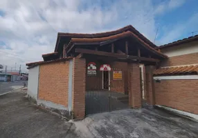 Foto 1 de Casa com 3 Quartos à venda, 172m² em Jardim Carlota, Pindamonhangaba