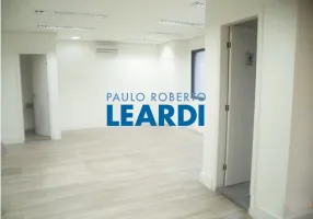 Foto 1 de Ponto Comercial para venda ou aluguel, 37m² em Vila Olímpia, São Paulo