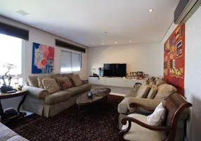 Foto 1 de Apartamento com 3 Quartos à venda, 192m² em Vila Nova Conceição, São Paulo
