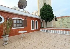 Foto 1 de Casa com 4 Quartos para alugar, 312m² em Móoca, São Paulo