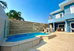 Foto 1 de Casa com 4 Quartos à venda, 173m² em Solemar, Praia Grande