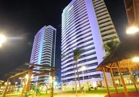 Foto 1 de Apartamento com 4 Quartos à venda, 249m² em Guararapes, Fortaleza