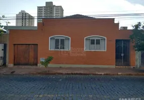 Foto 1 de Casa com 4 Quartos à venda, 245m² em Centro, Araraquara