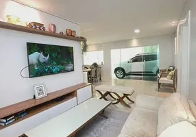 Foto 1 de Casa com 4 Quartos à venda, 200m² em Campo Limpo, São Paulo