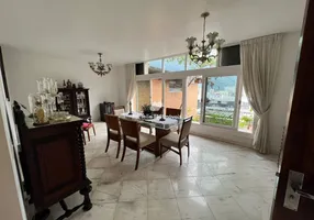 Foto 1 de Casa de Condomínio com 4 Quartos à venda, 154m² em Humaitá, Rio de Janeiro