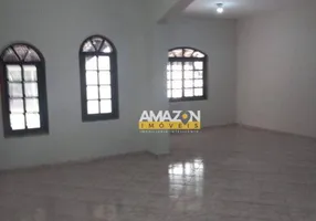 Foto 1 de Sobrado com 3 Quartos à venda, 248m² em Granja Daniel, Taubaté