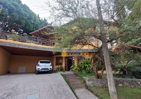 Foto 1 de Casa de Condomínio com 4 Quartos à venda, 344m² em Piratininga, Niterói