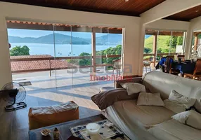 Foto 1 de Casa com 3 Quartos à venda, 212m² em Enseada, Angra dos Reis