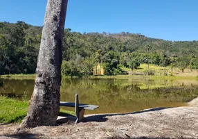 Foto 1 de Fazenda/Sítio com 4 Quartos à venda, 190m² em , Esmeraldas