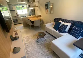Foto 1 de Casa de Condomínio com 3 Quartos para alugar, 83m² em Forquilhas, São José