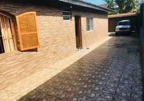 Foto 1 de Casa com 7 Quartos à venda, 170m² em Balneário Praia do Pernambuco, Guarujá