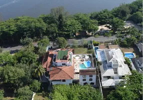 Foto 1 de Casa com 11 Quartos à venda, 1600m² em Barra da Tijuca, Rio de Janeiro