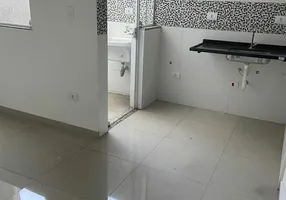 Foto 1 de Apartamento com 2 Quartos à venda, 46m² em Vila Luzita, Santo André