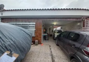 Foto 1 de Casa com 2 Quartos à venda, 148m² em Balneário Gaivota, Itanhaém