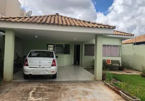 Foto 1 de Casa com 3 Quartos à venda, 164m² em Parque Residencial Rita Vieira, Campo Grande