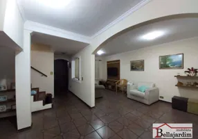 Foto 1 de Sobrado com 3 Quartos à venda, 184m² em Paulicéia, São Bernardo do Campo