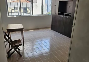 Foto 1 de Kitnet com 1 Quarto para alugar, 32m² em Liberdade, São Paulo