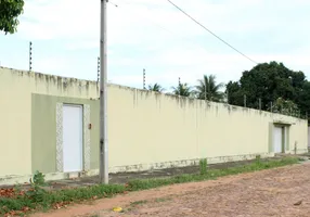 Foto 1 de Casa com 4 Quartos para alugar, 600m² em Aeroporto, Juazeiro do Norte