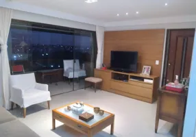 Foto 1 de Apartamento com 3 Quartos à venda, 134m² em Candeal, Salvador