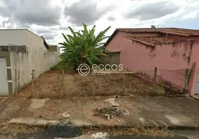 Foto 1 de Lote/Terreno à venda, 300m² em Segismundo Pereira, Uberlândia