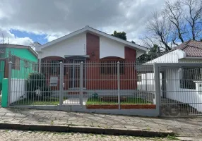 Foto 1 de Casa com 4 Quartos à venda, 147m² em Medianeira, Porto Alegre