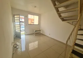 Foto 1 de Casa com 2 Quartos para alugar, 60m² em Campo Grande, Rio de Janeiro