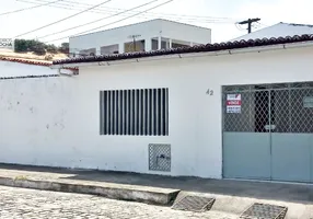 Foto 1 de Casa com 2 Quartos à venda, 124m² em Cidade da Esperança, Natal