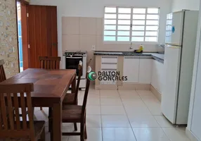 Foto 1 de Sobrado com 3 Quartos para venda ou aluguel, 110m² em Vila Todos os Santos, Indaiatuba