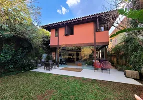Foto 1 de Casa com 3 Quartos à venda, 292m² em Vila Inah, São Paulo