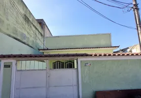 Foto 1 de Casa com 2 Quartos para alugar, 80m² em Maria da Luz, Nova Iguaçu