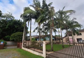 Foto 1 de Casa com 4 Quartos à venda, 193m² em Costa E Silva, Joinville