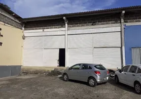 Foto 1 de Galpão/Depósito/Armazém para alugar, 400m² em Recreio Ipitanga, Lauro de Freitas