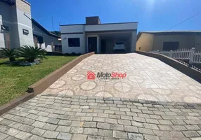 Foto 1 de Casa com 4 Quartos à venda, 140m² em Coloninha, Araranguá